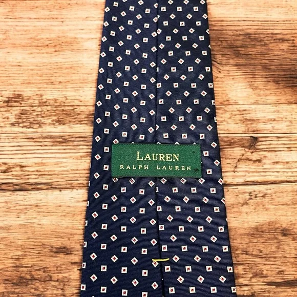 LAUREN RALPH LAUREN 100% SILK MADE IN USA CLASSIC TIE 57.5" NAVY HAND FINISHED - Picture 3 of 5